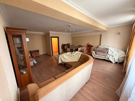 3 otaqlı köhnə tikili - İnşaatçılar m. - 110 m²