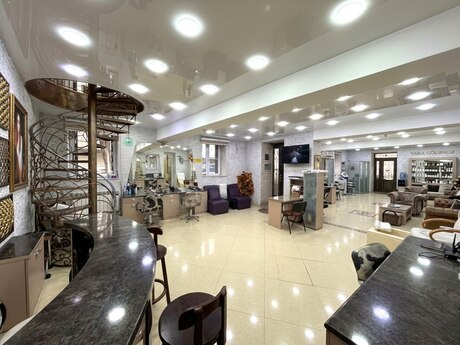 Obyekt - Nizami m. - 130 m²