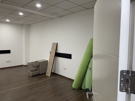1 otaqlı ofis - Nərimanov r. - 40 m²