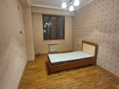 2-комн. новостройка - м. Нефтчиляр - 75 м²