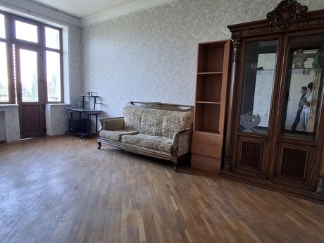 3 otaqlı köhnə tikili - Nəriman Nərimanov m. - 72 m²