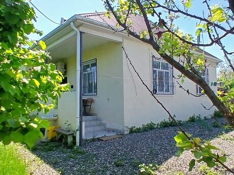 3 otaqlı həyət evi/bağ evi - Quba - 76.2 m²