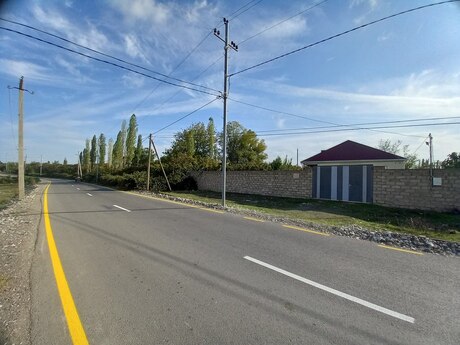 3 otaqlı həyət evi/bağ evi - Quba - 76.2 m²
