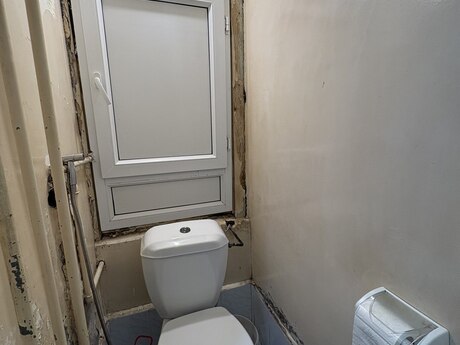 2 otaqlı köhnə tikili - Memar Əcəmi m. - 50 m²