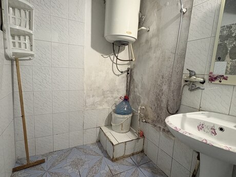 2 otaqlı köhnə tikili - Memar Əcəmi m. - 50 m²