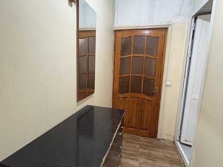 2 otaqlı köhnə tikili - Memar Əcəmi m. - 50 m²