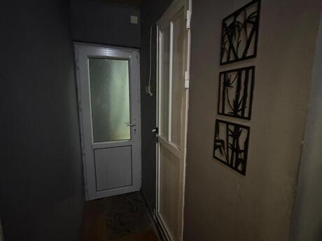 1 otaqlı köhnə tikili - Elmlər Akademiyası m. - 35 m²