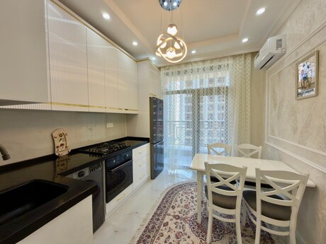 3 otaqlı yeni tikili - 28 May m. - 108 m²