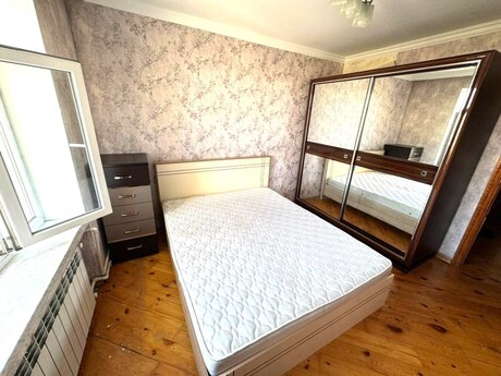 2 otaqlı köhnə tikili - Xalqlar Dostluğu m. - 70 m²