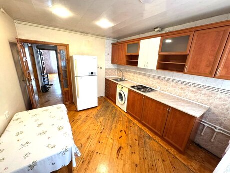 2 otaqlı köhnə tikili - Xalqlar Dostluğu m. - 70 m²