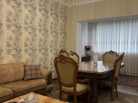 3 otaqlı köhnə tikili - Əhmədli q. - 84 m²