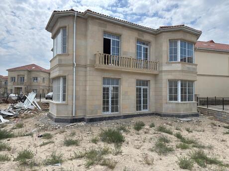6 otaqlı həyət evi/bağ evi - Sea Breeze q. - 230 m²
