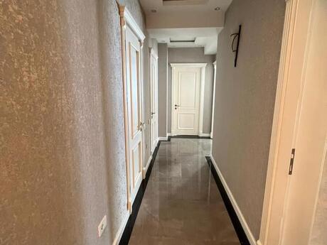 4 otaqlı yeni tikili - Xətai r. - 147 m²