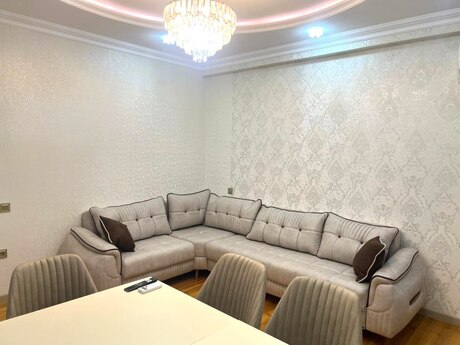 2 otaqlı yeni tikili - Bakıxanov q. - 77 m²