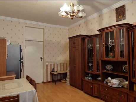 2 otaqlı köhnə tikili - Yeni Günəşli q. - 30 m²
