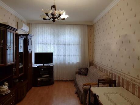 2 otaqlı köhnə tikili - Yeni Günəşli q. - 30 m²