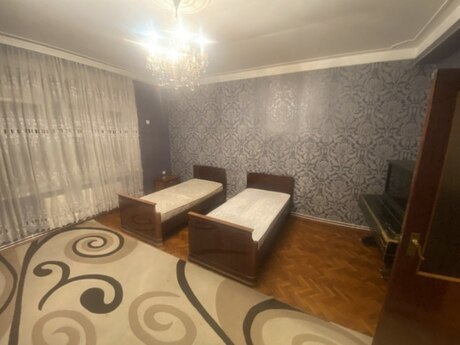 3 otaqlı köhnə tikili - Nəsimi r. - 100 m²