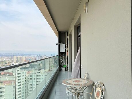 2-комн. новостройка - м. 8 ноября - 103 м²