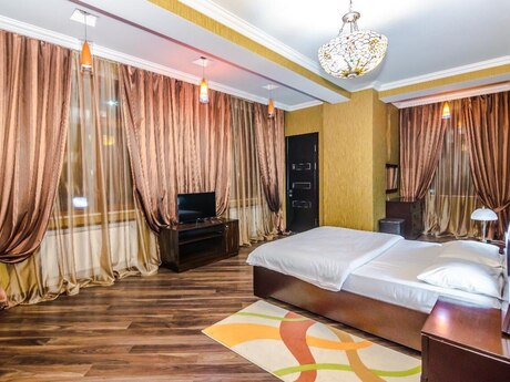 4 otaqlı yeni tikili - 28 May m. - 216 m²