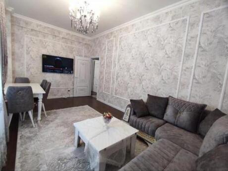 3-комн. новостройка - м. Элмляр Академиясы - 93 м²