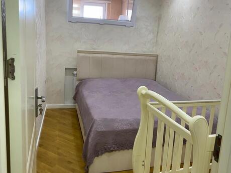 3-комн. вторичка - м. Автовокзал - 65 м²