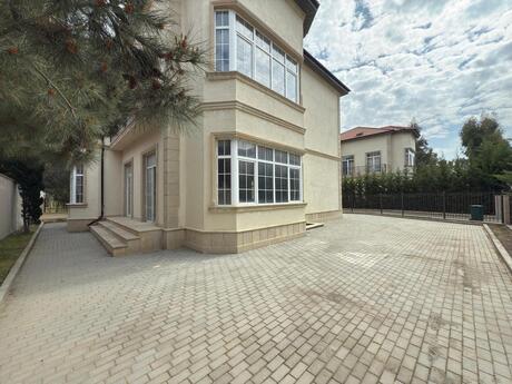 7 otaqlı həyət evi/bağ evi - Sea Breeze q. - 450 m²