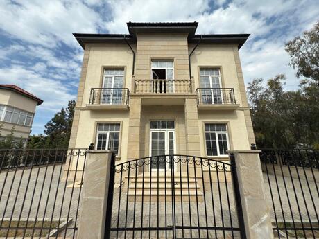 7 otaqlı həyət evi/bağ evi - Sea Breeze q. - 450 m²