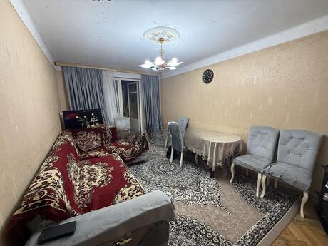 2 otaqlı köhnə tikili - Neftçilər m. - 55 m²