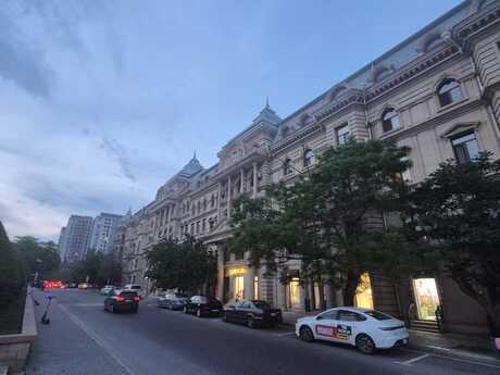 5 otaqlı köhnə tikili - Nəsimi r. - 150 m²