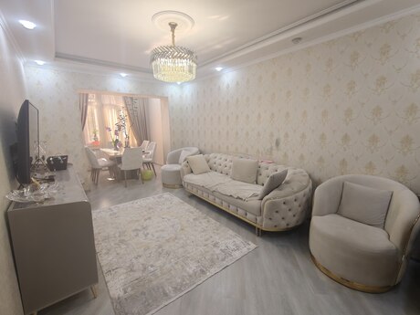 4 otaqlı köhnə tikili - İnşaatçılar m. - 88 m²