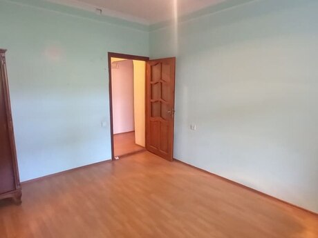3 otaqlı köhnə tikili - Biləcəri q. - 84 m²