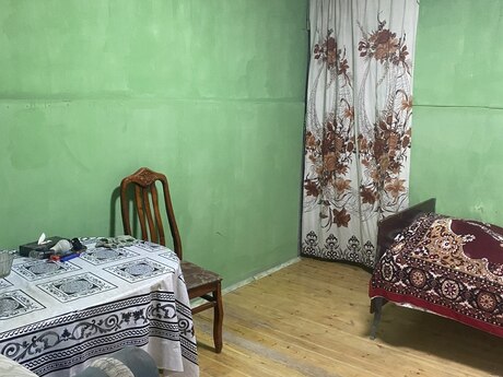 2 otaqlı həyət evi/bağ evi - Sabunçu q. - 40 m²