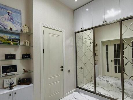 3-комн. новостройка - м. Низами - 98 м²