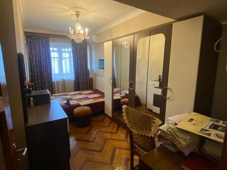 3 otaqlı köhnə tikili - Gənclik m. - 80 m²
