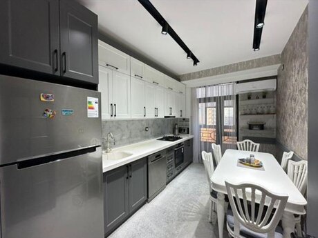 3 otaqlı yeni tikili - Nizami m. - 117 m²
