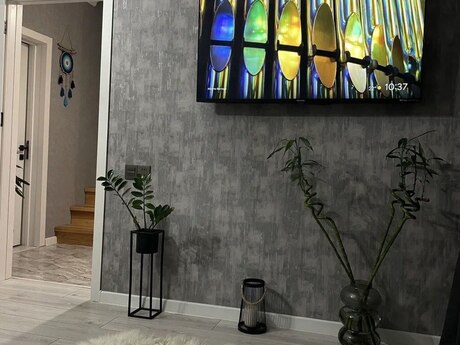 5 otaqlı həyət evi/bağ evi - Hövsan q. - 138 m²