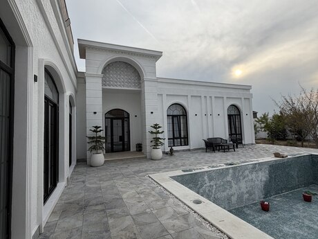 5 otaqlı həyət evi/bağ evi - Nardaran q. - 400 m²