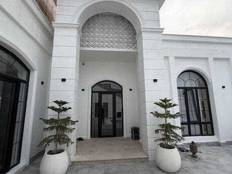 5 otaqlı həyət evi/bağ evi - Nardaran q. - 400 m²