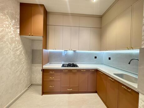 3-комн. новостройка - м. Ази Асланов - 80 м²