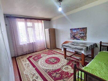 1 otaqlı köhnə tikili - Neftçilər m. - 40 m²
