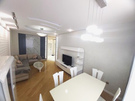 3-комн. новостройка - м. Низами - 110 м²