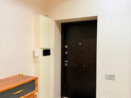 3-комн. новостройка - м. Шах Исмаил Хатаи - 157 м²