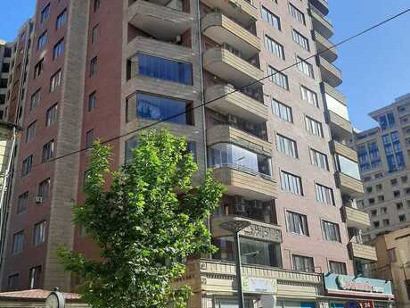 3-комн. новостройка - м. Низами - 120 м²