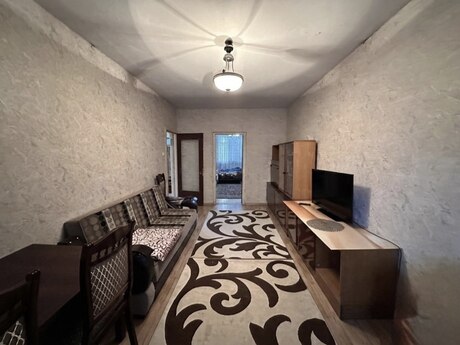 3 otaqlı köhnə tikili - Azadlıq Prospekti m. - 85 m²