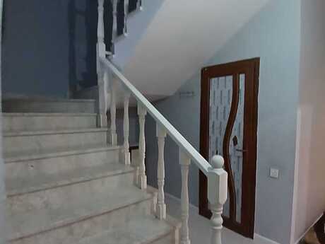 6 otaqlı həyət evi/bağ evi - Xırdalan - 200 m²