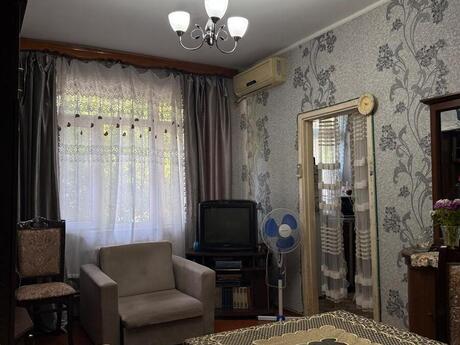 2-комн. вторичка - пос. 7-ой мкр - 55 м²