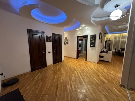 3-комн. новостройка - пос. Ази Асланова - 148 м²
