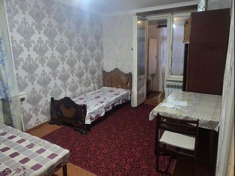 1 otaqlı köhnə tikili - Neftçilər m. - 35 m²