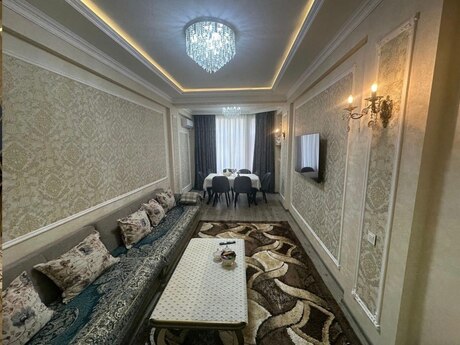 3-комн. новостройка - м. Ази Асланов - 95 м²