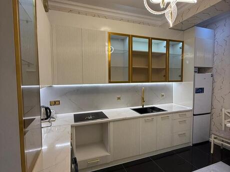 2-комн. новостройка - Насиминский р. - 74 м²
